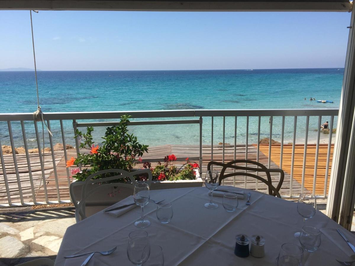 Ajaccio Magnifique T2 37M2 Centre Ville Vue Mer Au Bord De La Plage Neuf 4 Couchages Balcon Parking Prive Ferme Clim Wifi ภายนอก รูปภาพ
